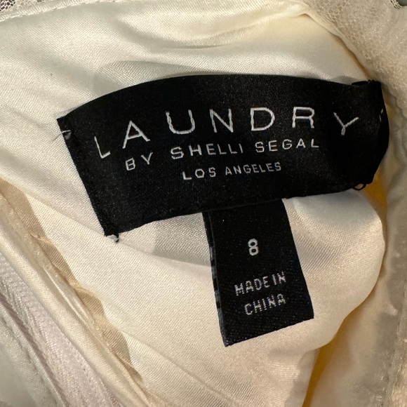 3D Cream Rose Marshmallow Dress/Laundry by Shelli Segal/size 8 - Picture 11 of 16